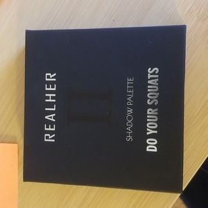 New w/o Box RealHer Do Your Squats Palette